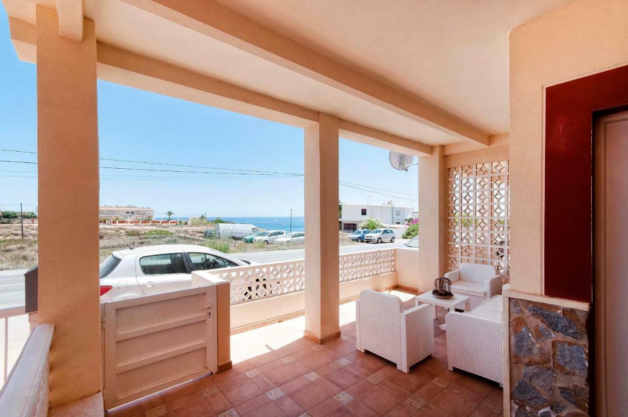 Вилла Casa Frente Al Mar Торевьиа Экстерьер фото