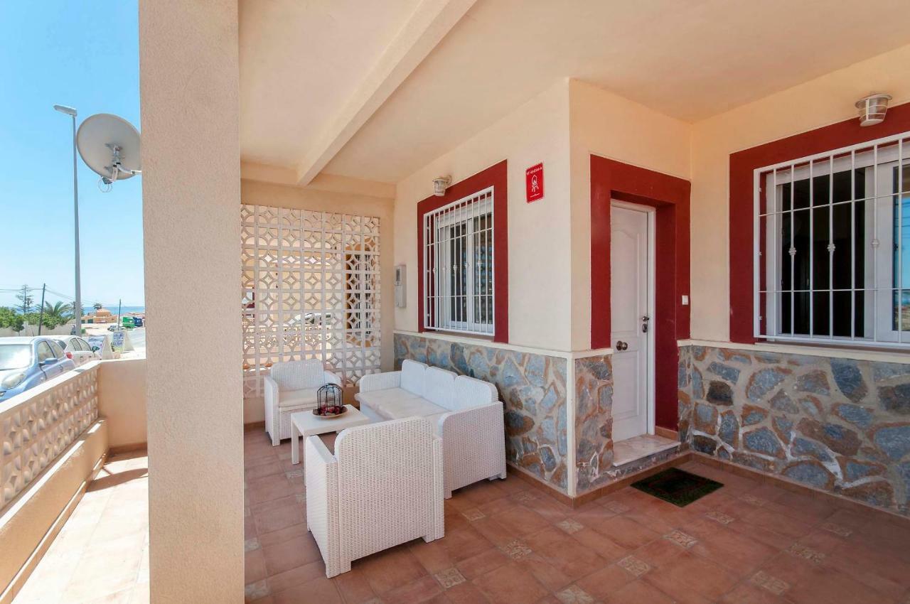 Вилла Casa Frente Al Mar Торевьиа Экстерьер фото